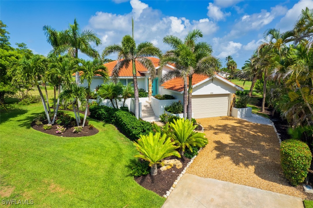 1226  Par View Drive