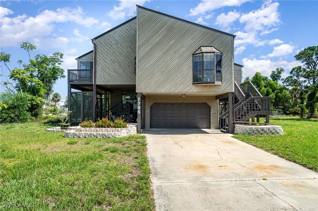 7786  Breakwater Court