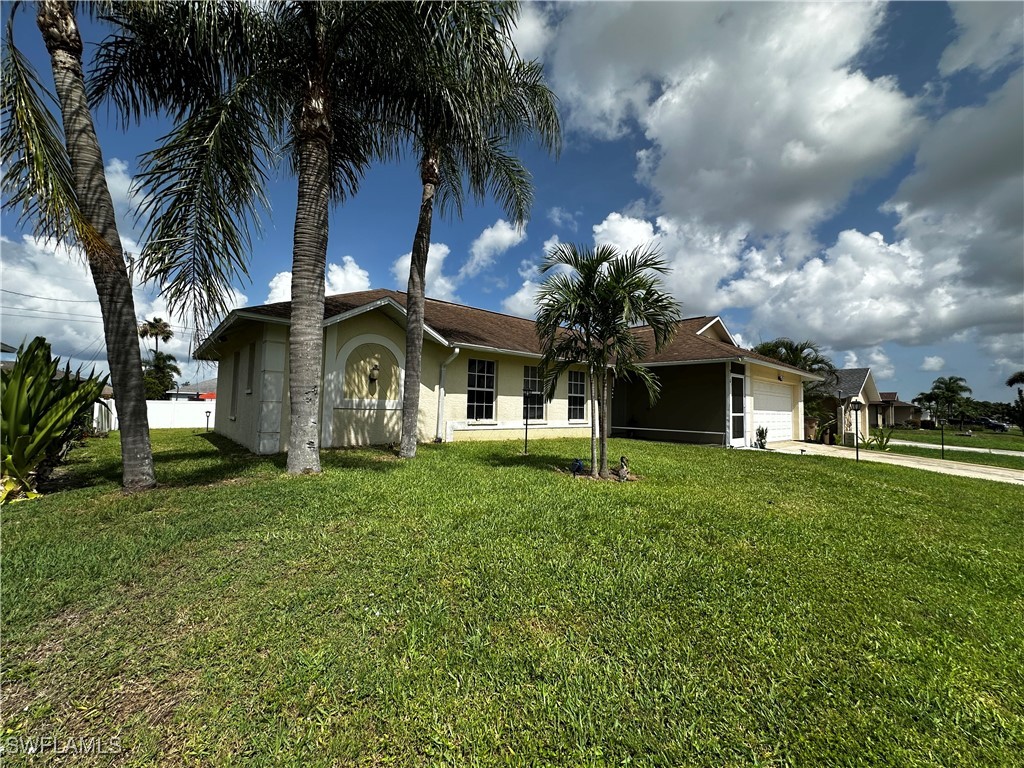 910 SW 10th Place