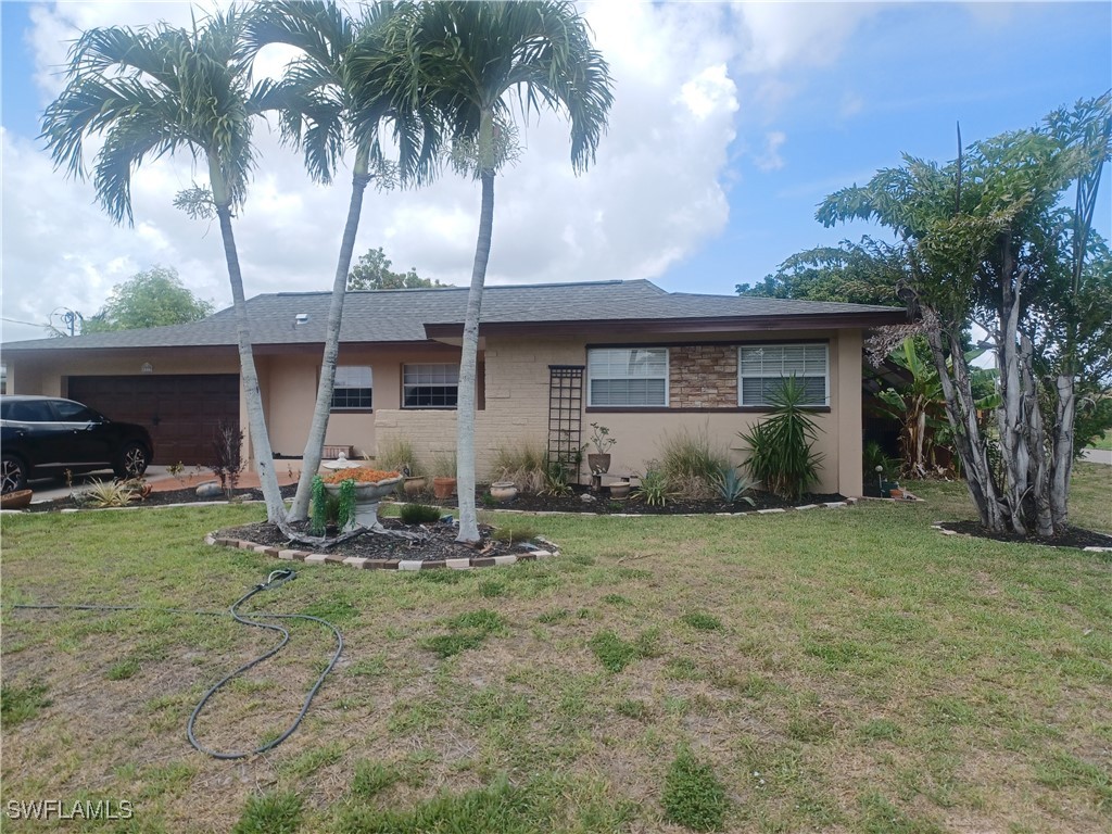 4233 SE 8th Place