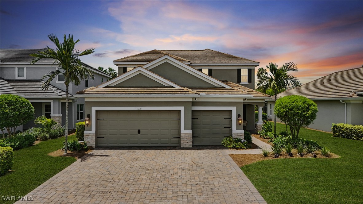 4276  Watercolor Way