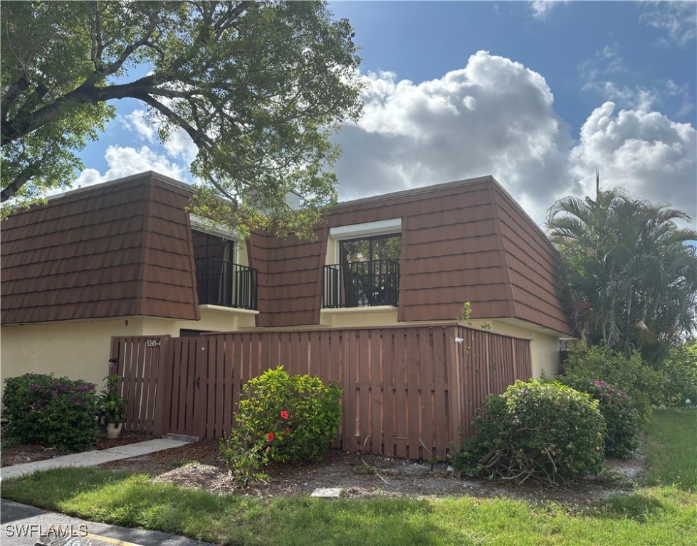 5245  Cedarbend Drive, Apt 4