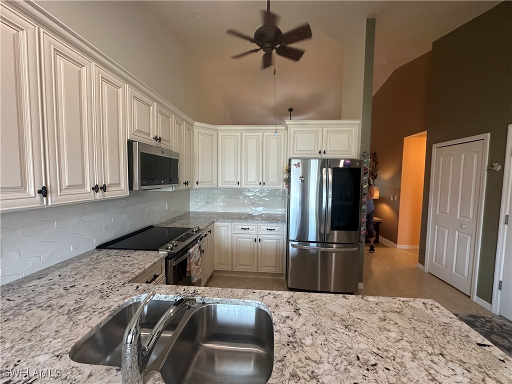 4627/4629 SW 7th Place