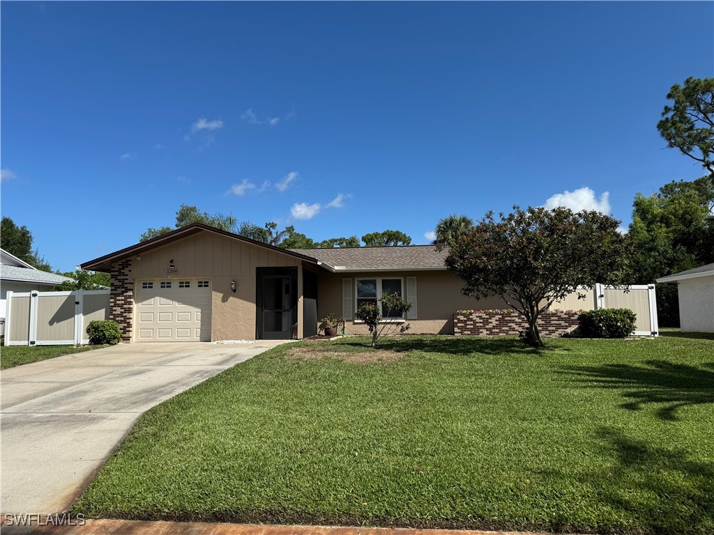1399  Torreya Circle