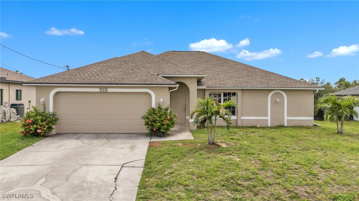 906 SW 11th Place