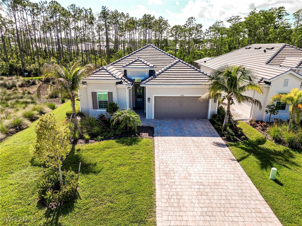 13703  Blue Bay Circle
