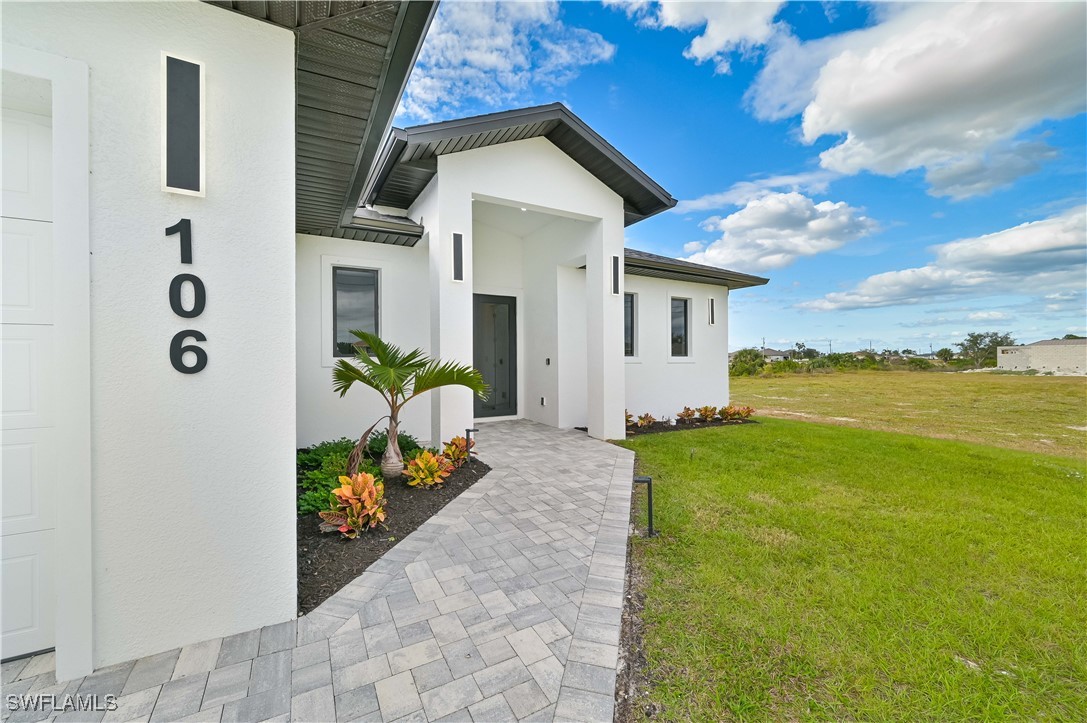 106 NW 18th Place