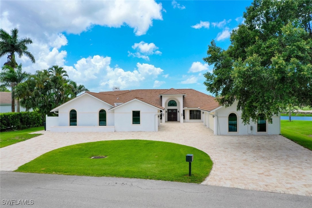 8060  Glenfinnan Circle