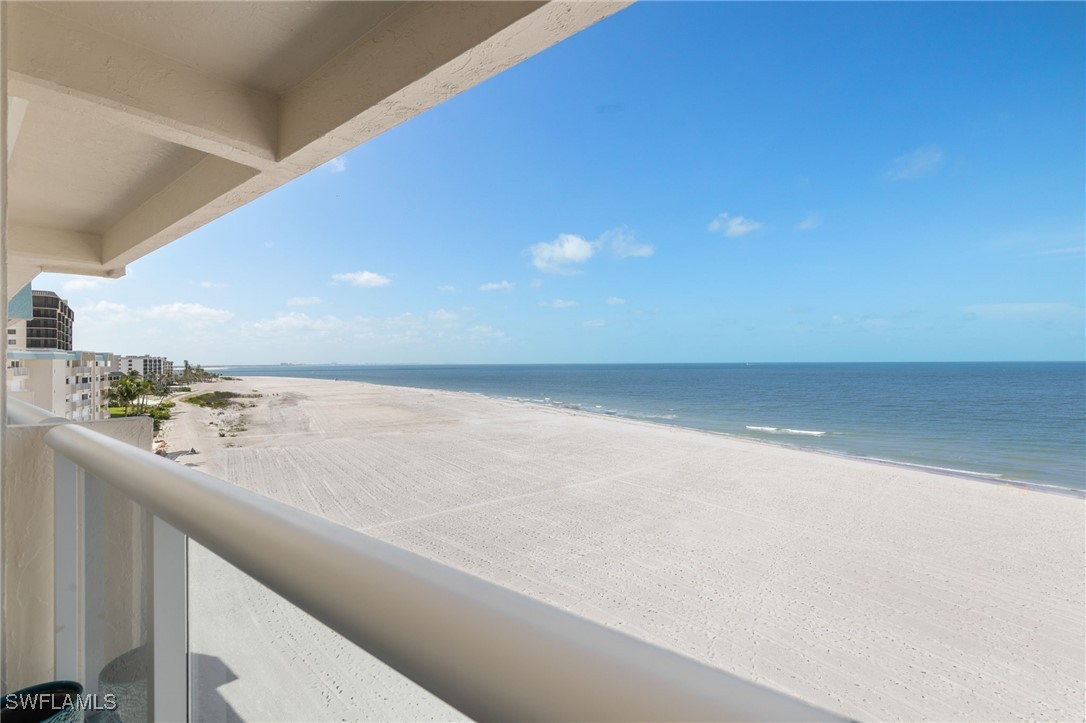 7400  Estero Boulevard, Apt 629