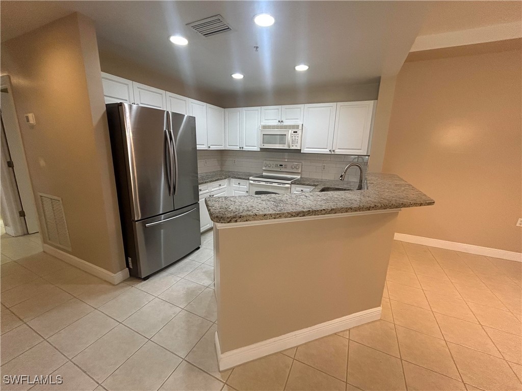 3944  Pomodoro Circle, Apt 103
