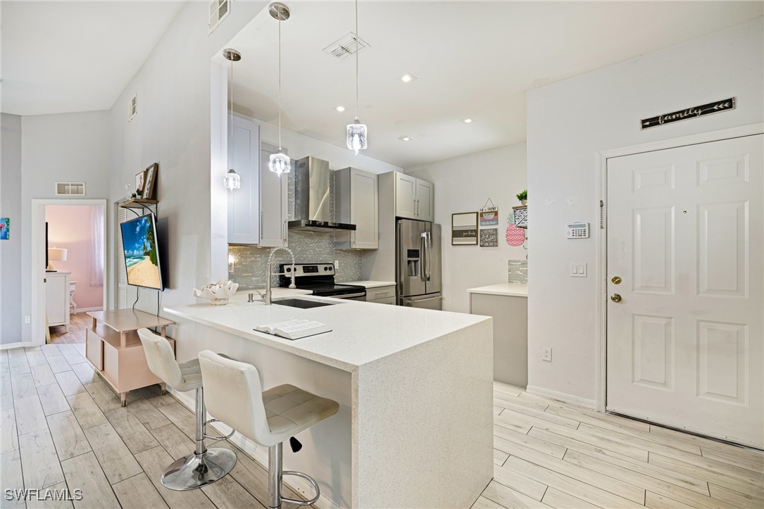 4104  Bellasol Circle, Apt 1321