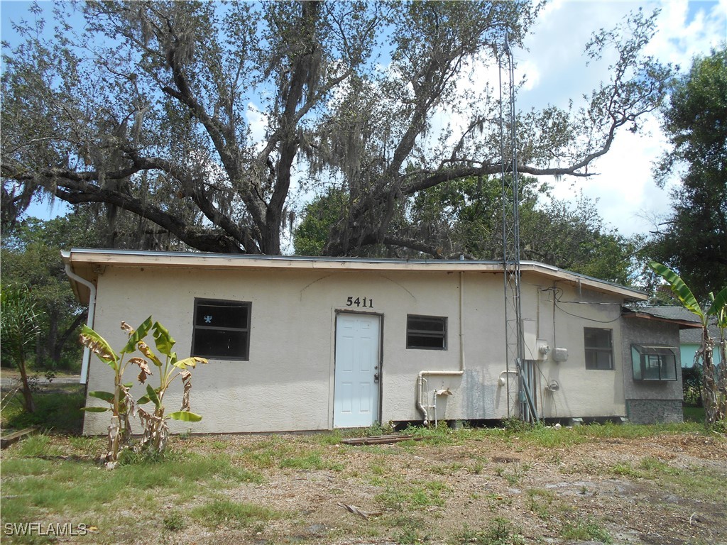 5411  BEECHWOOD Street