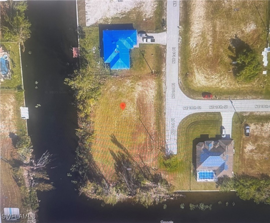1806 NE 1st Place