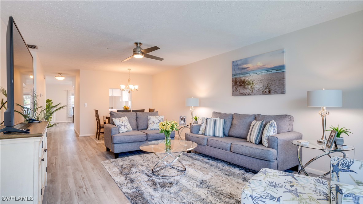 1333 SE 40th Terrace, Apt 2-E