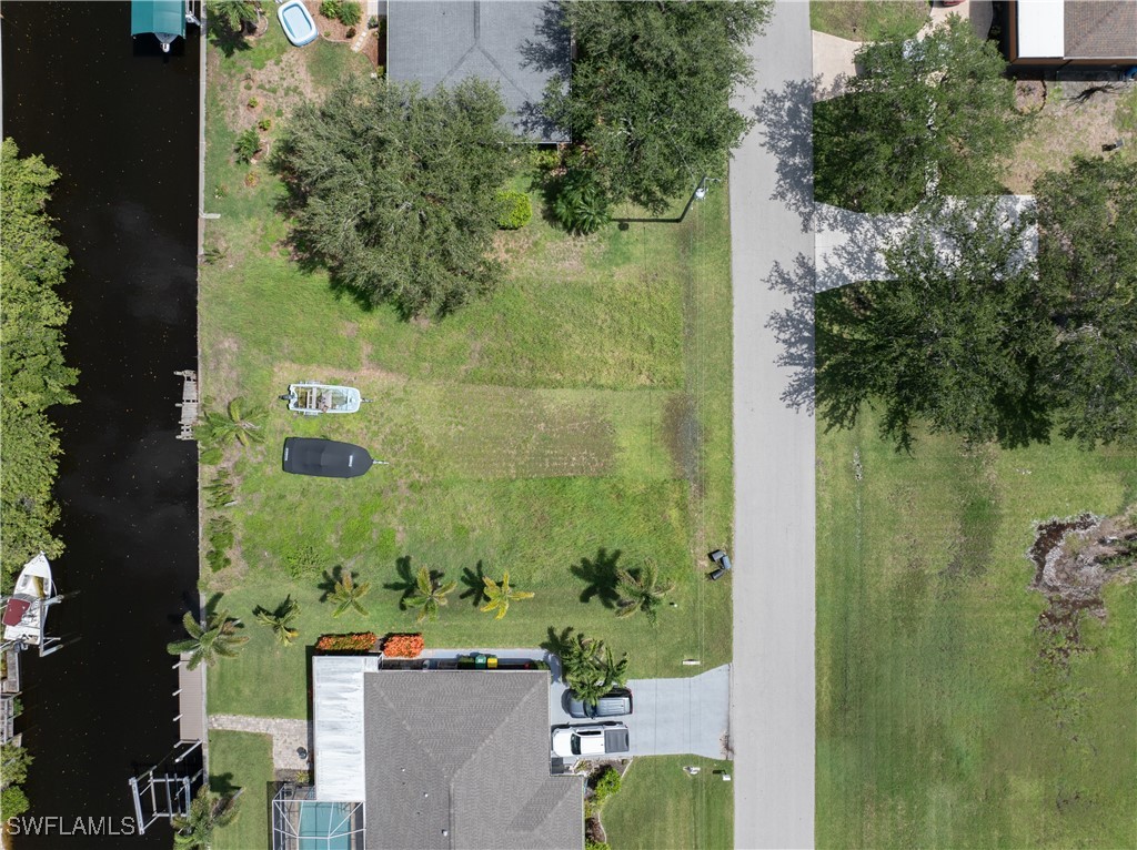 2701  Magnolia Way