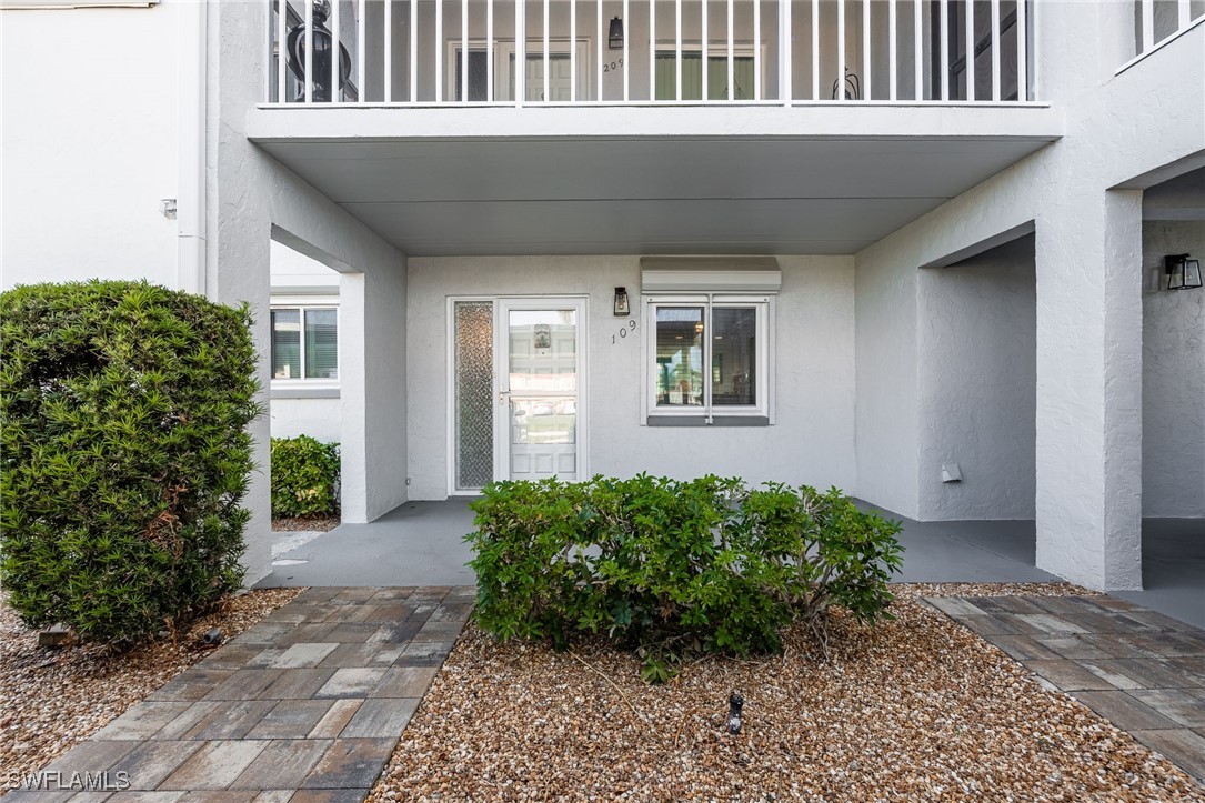 4549 SE 5th Place, Apt 109