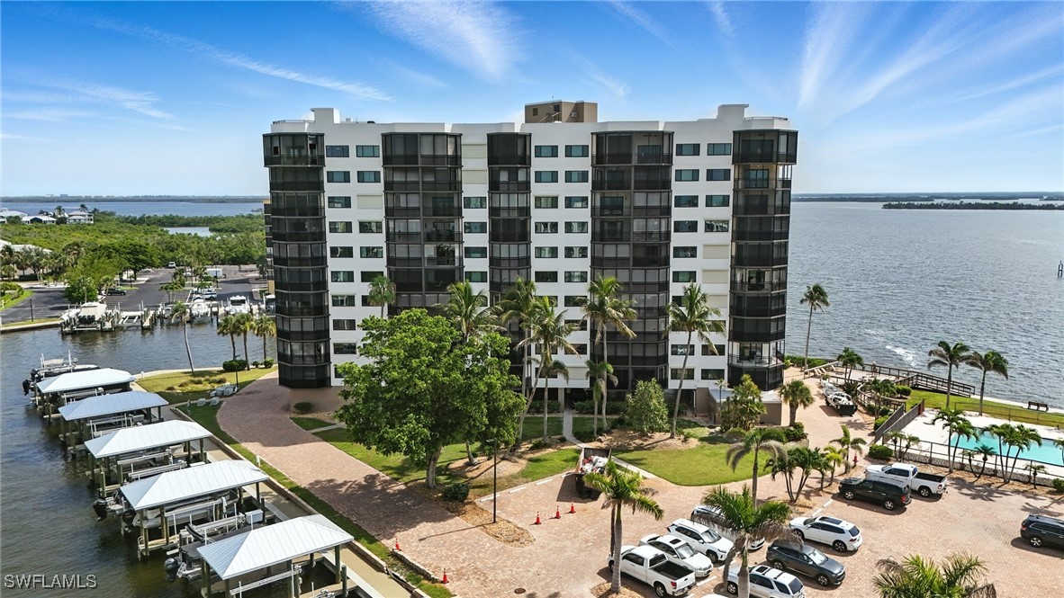 4265  Bay Beach Lane, Apt 226