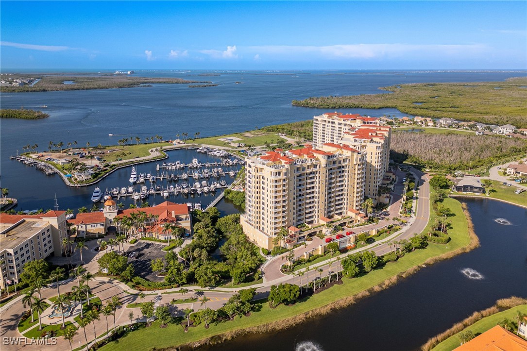 6081  Silver King Boulevard, Apt 701