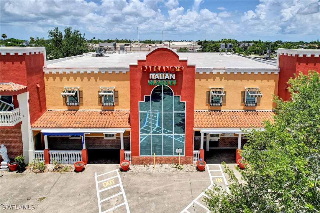 862  Lafayette Street
