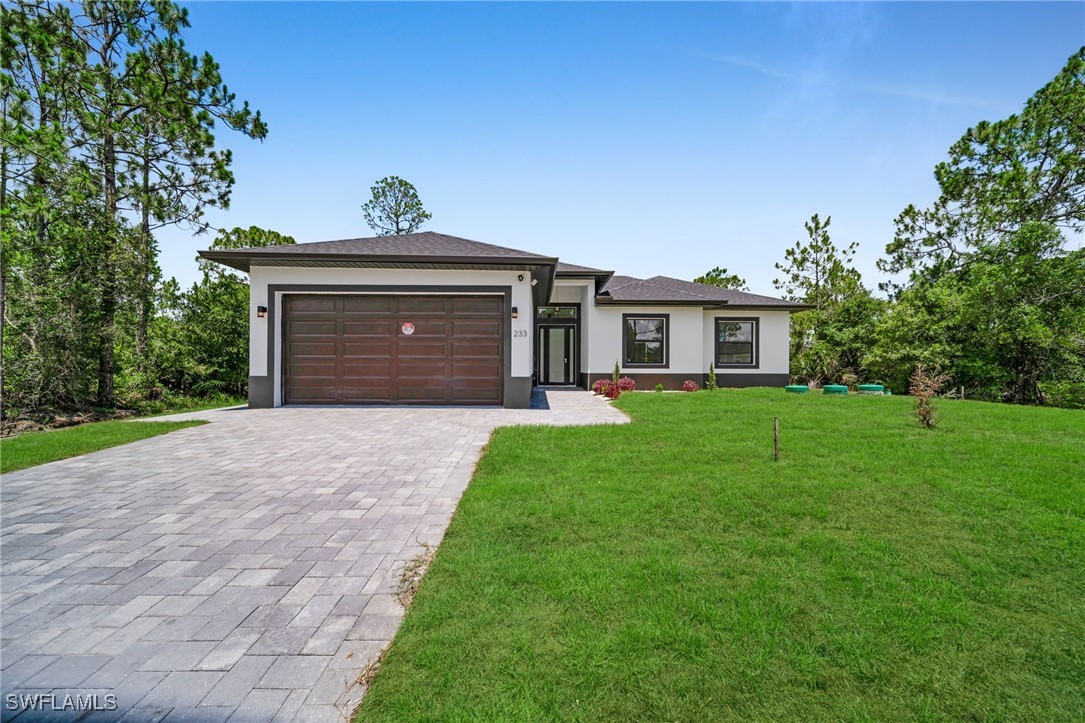 233  Narcissus Avenue