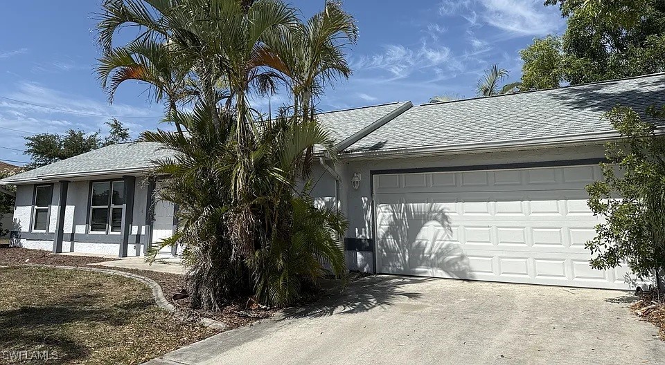 3024 SW 8th Place