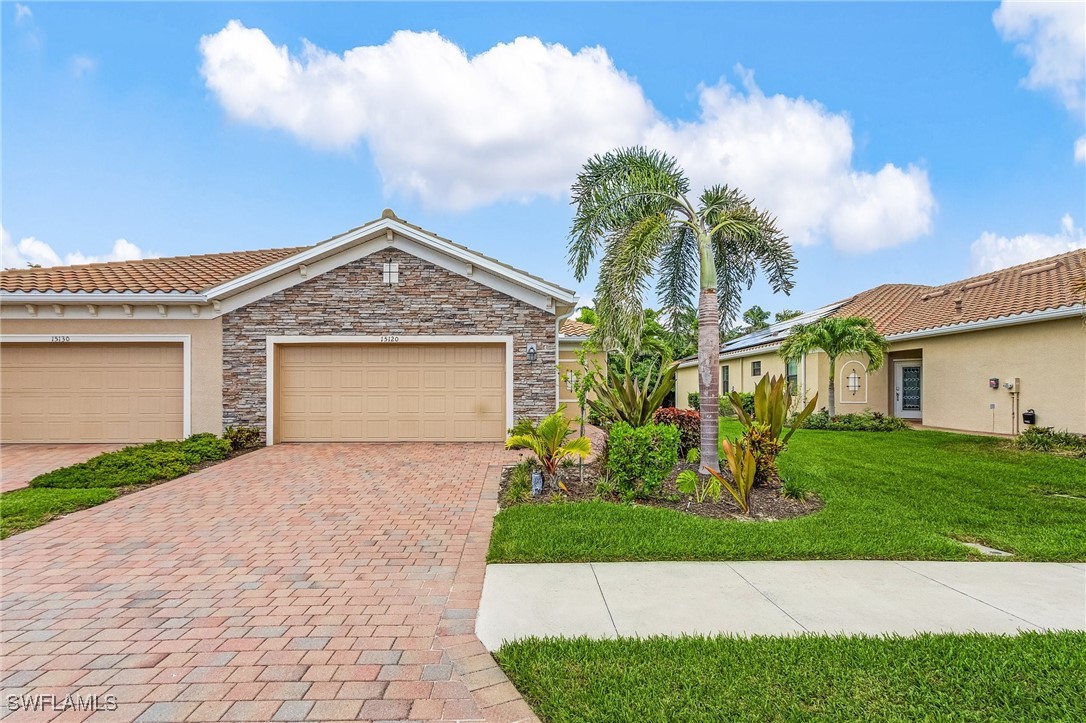15120  Cortona Way