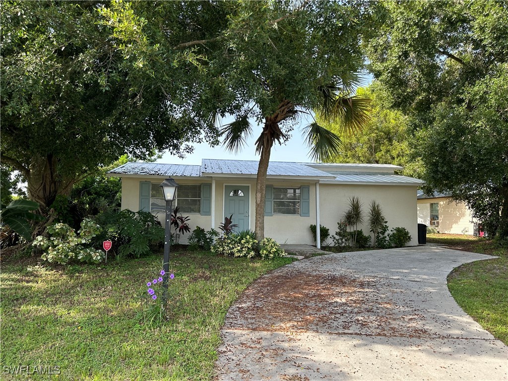1125  Gifford Avenue