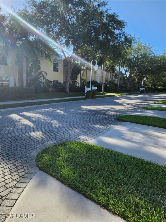 1240  Shady Rest Lane, Apt 104