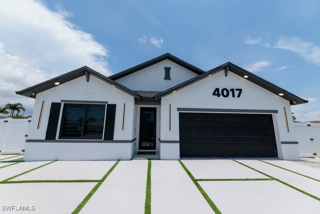 4017 SW 16th Place