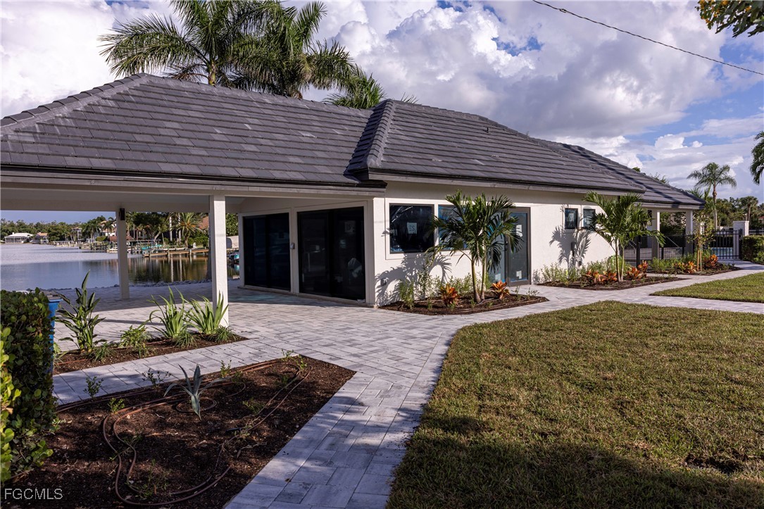5160  Harborage Drive