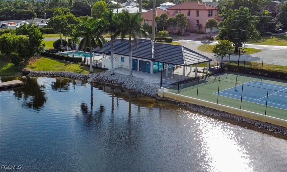 5160  Harborage Drive