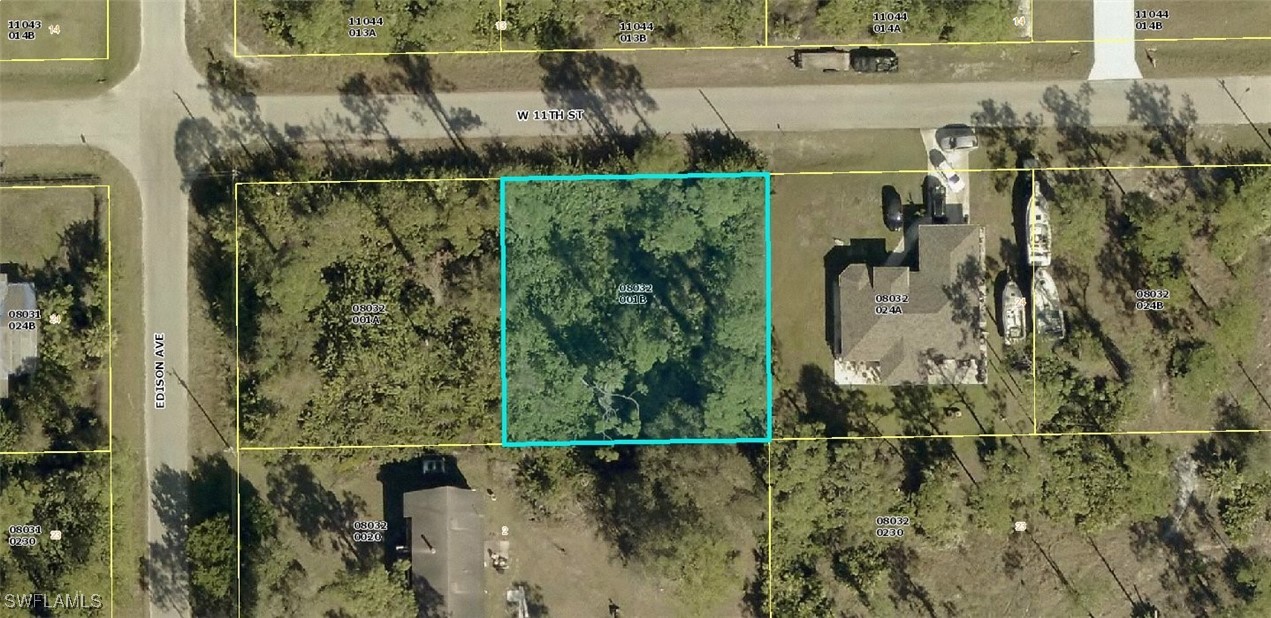 305 W 11th Street