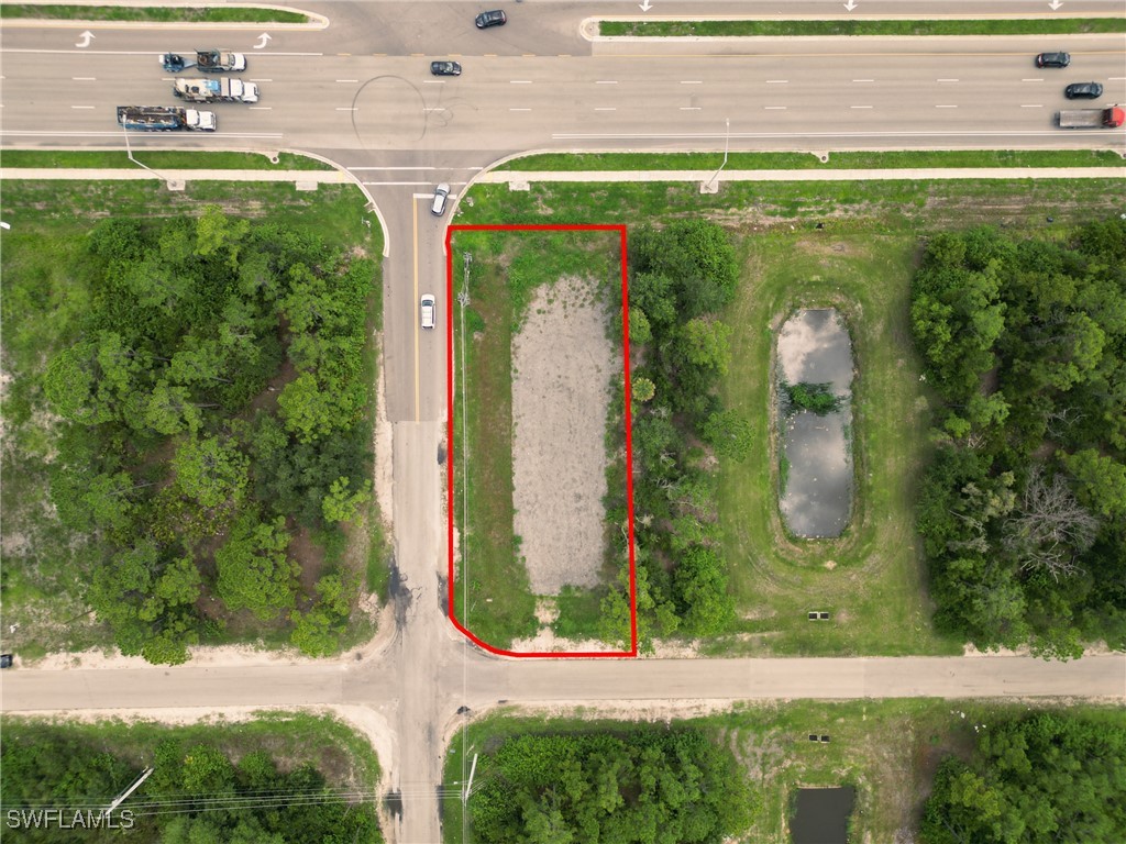 910  Meadow Road