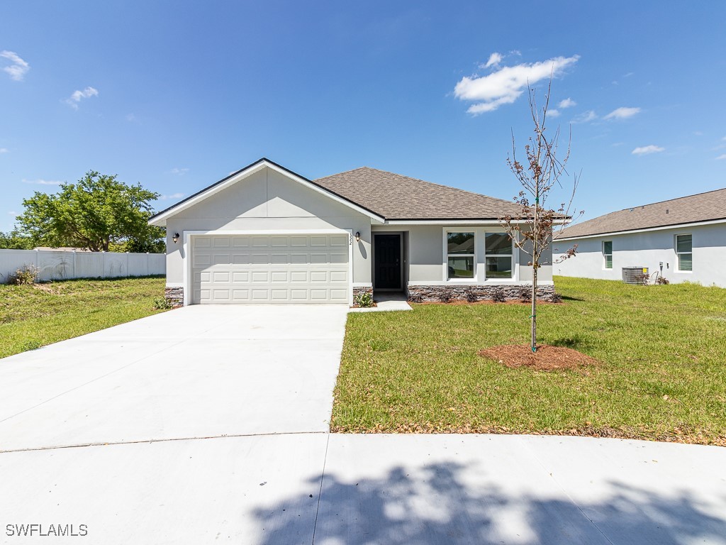 418  Jacaranda Parkway
