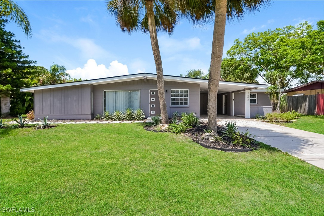 1642  Banyan Drive