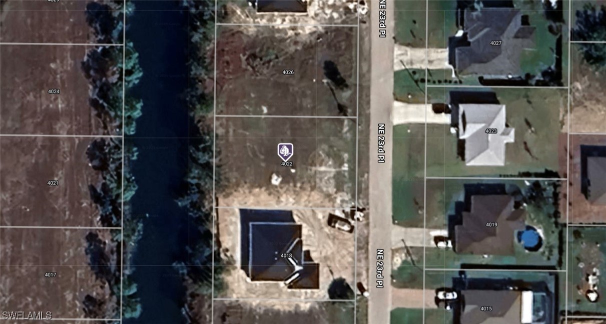 4022 NE 23rd Place