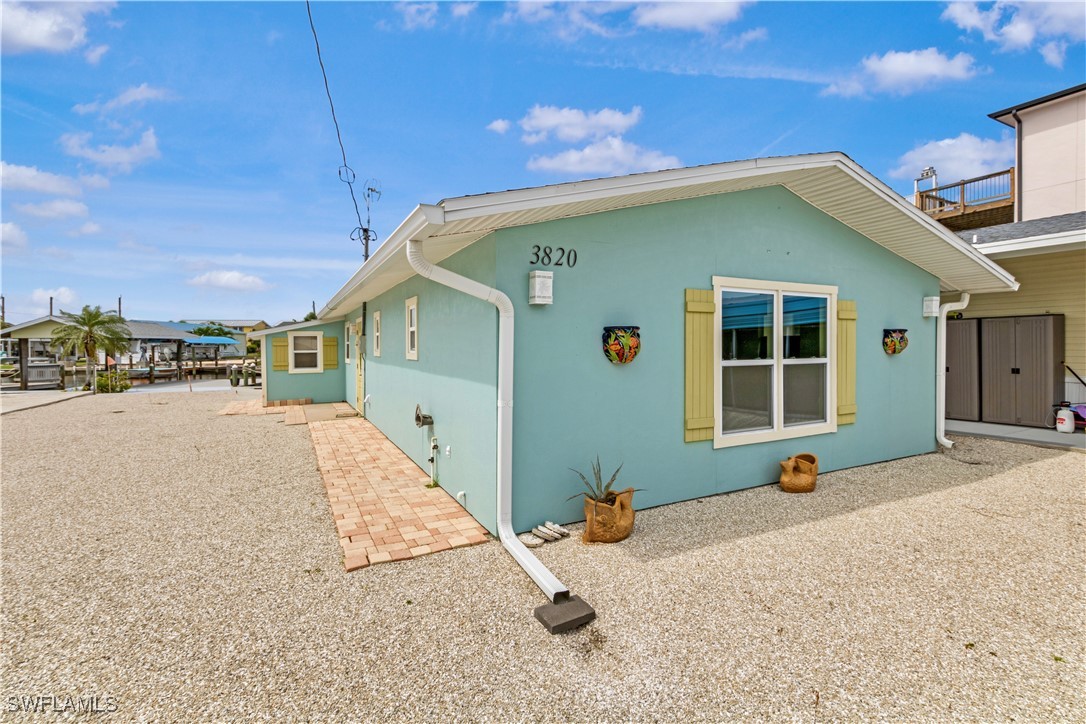 3820  Coconut Drive