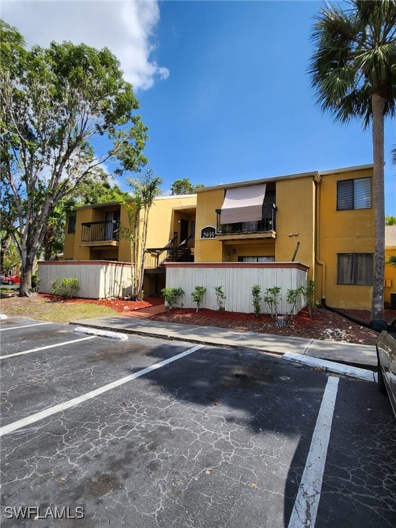 2935  Winkler Avenue, Apt 1106