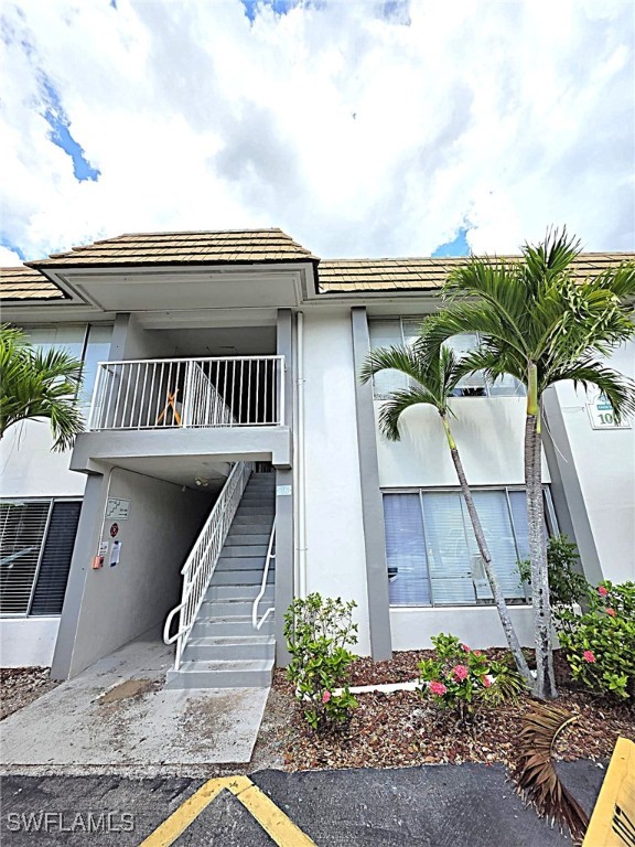 1830  Maravilla Avenue, Apt 103