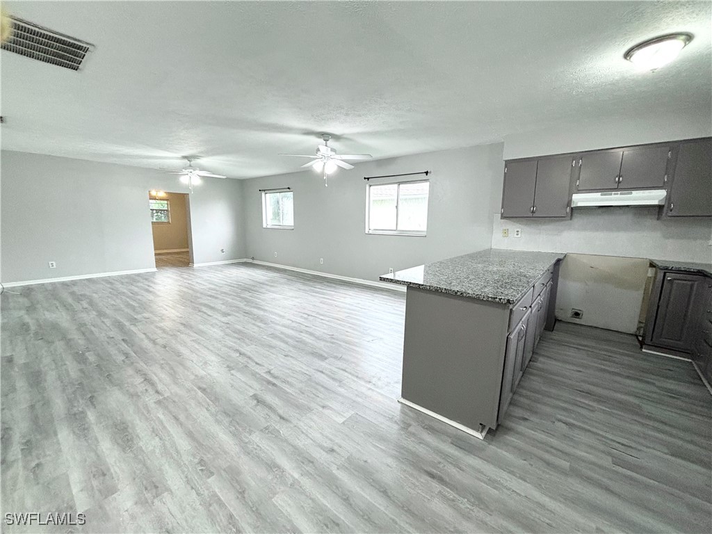 1720 SW Santa Barbara Place