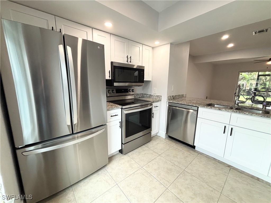 4520 SW 8th Place, Apt 7