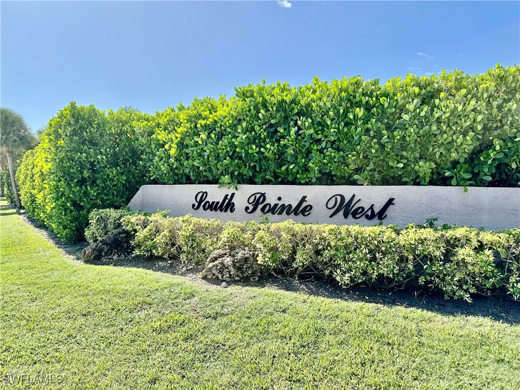13118  Feather Sound Drive, Apt 208
