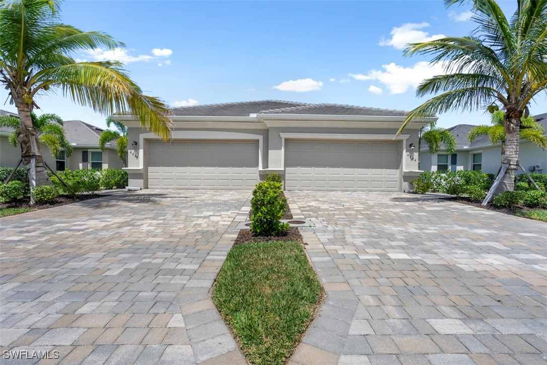 4264  Lemongrass Drive