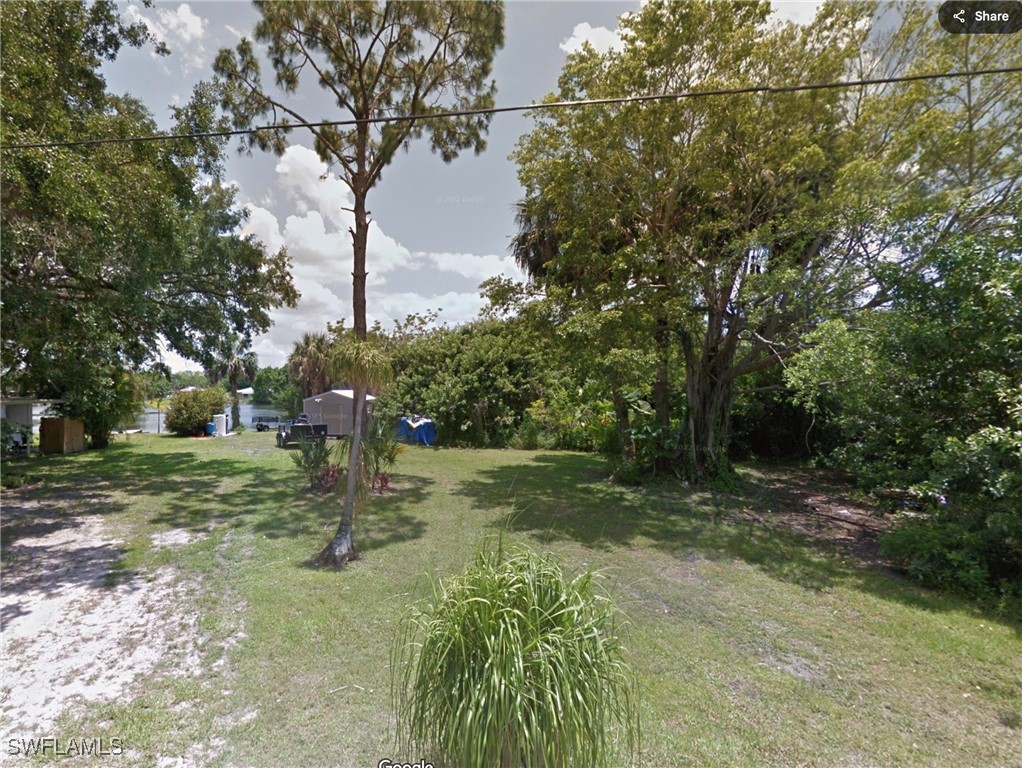 2600  Jerry Avenue