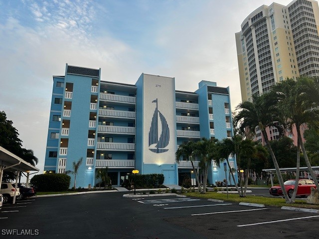 2711  1st Street, Apt 203