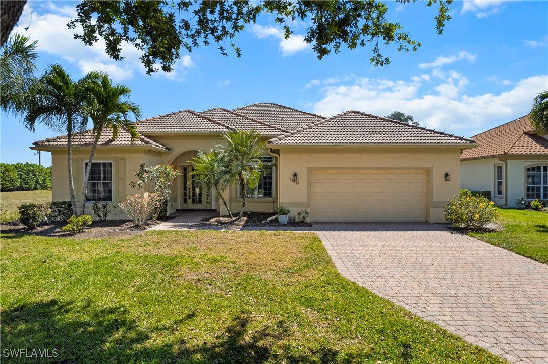 16119  Coco Hammock Way