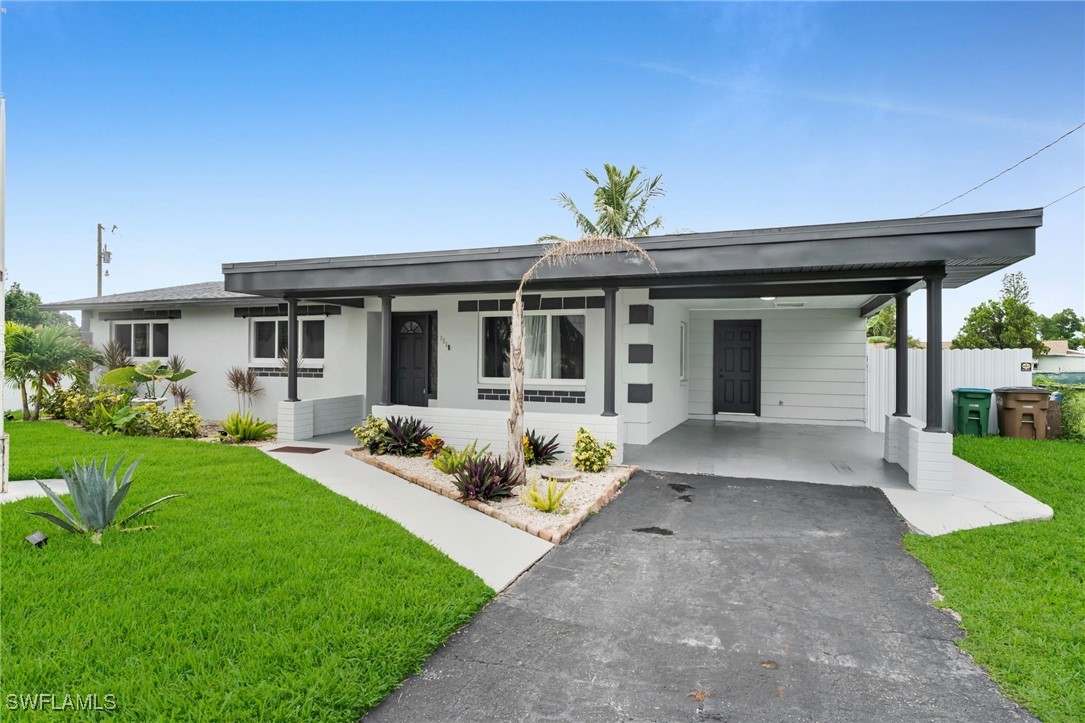 1118 NE Pine Island Lane