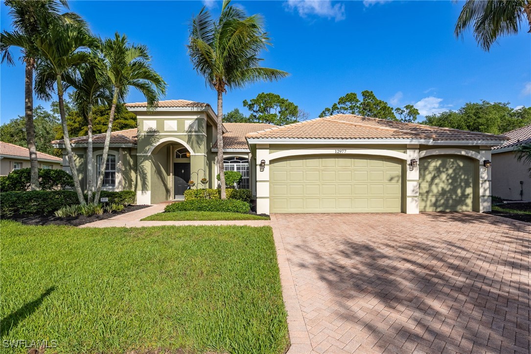 12977  Turtle Cove Trail