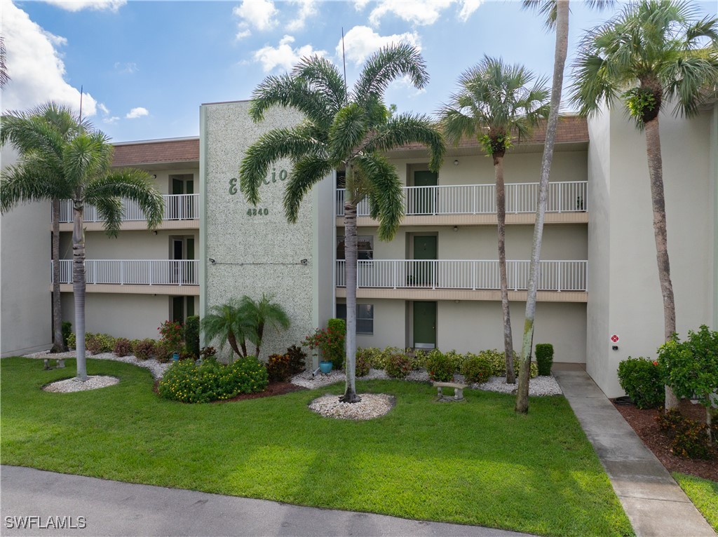 4840  Golf Club Court, Apt 7
