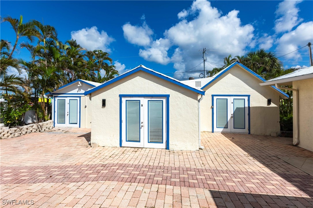 4741/4743  Pine Island Road
